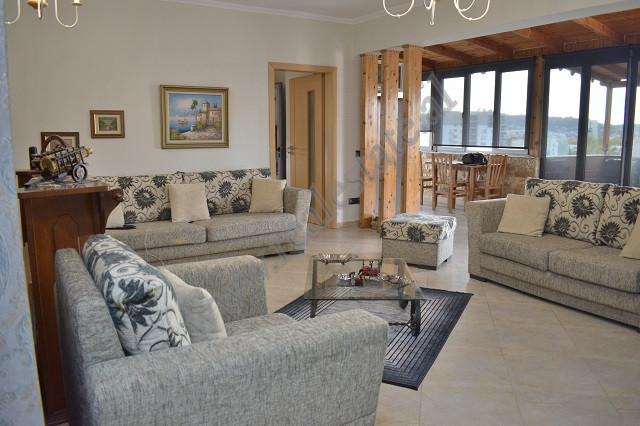 Apartament 3+1 me qira ne rrugen Don Bosko, ne Tirane